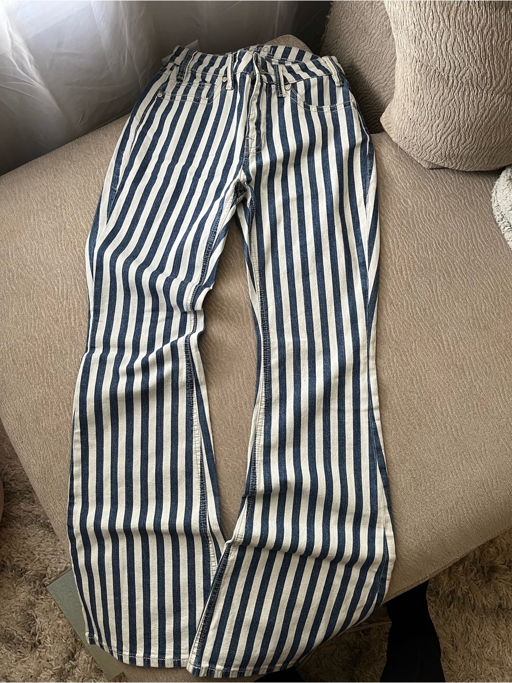Striped Wide-Leg Pants - Navy & White